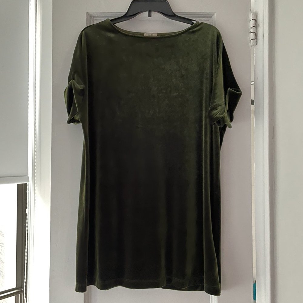Anthropologie | Dark Green Velvet Tee-Shirt Dress | Size: Small